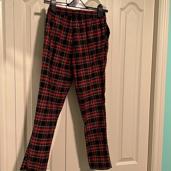 Plaid Straight Leg Pants - Picture 4 of 6